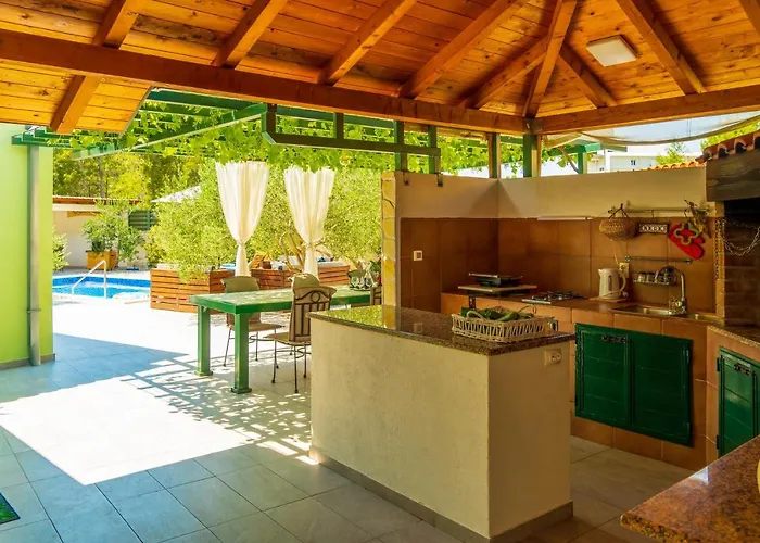 Будинок відпочинку Sanja *