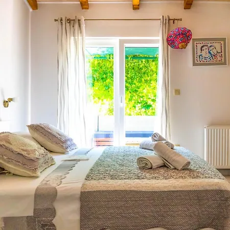 Sanja Holiday home *